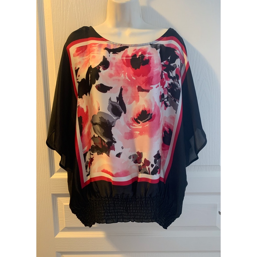 ALXY floral top with elastic in the waist